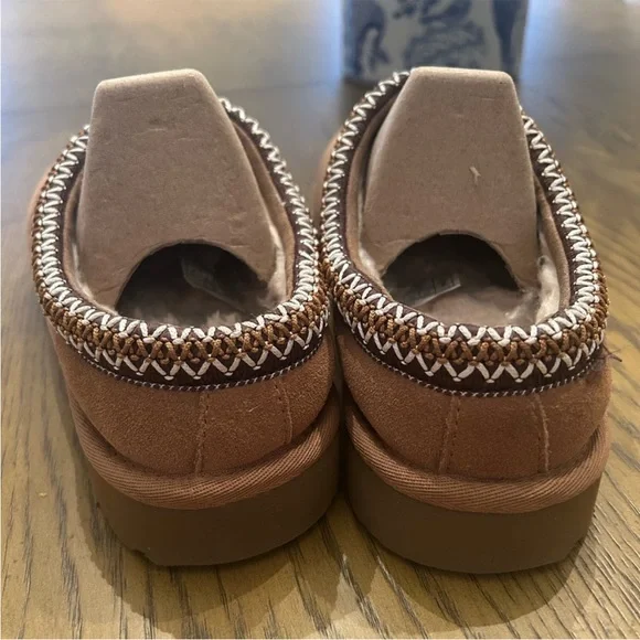 Authentic Ugg Tasman - Picture 7 of 7